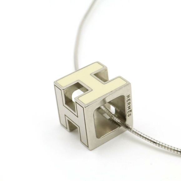 HERMES Hermes Cage d'Ache H Cube Necklace Choker Snake Chain Ivory - Picture 4 of 7